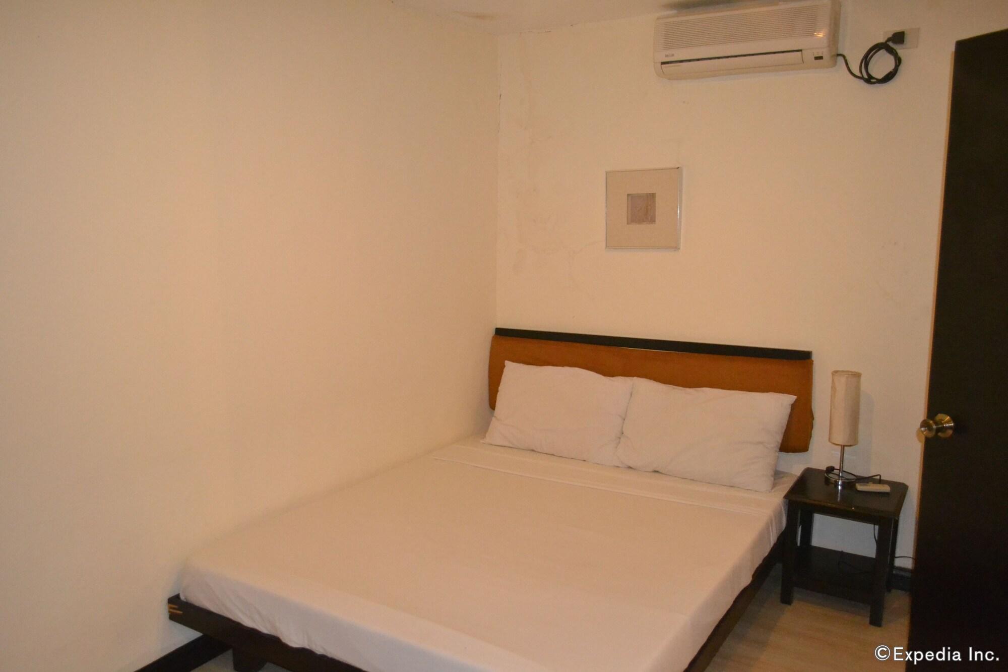 Lancaster Hotel Cebu 막탄 외부 사진