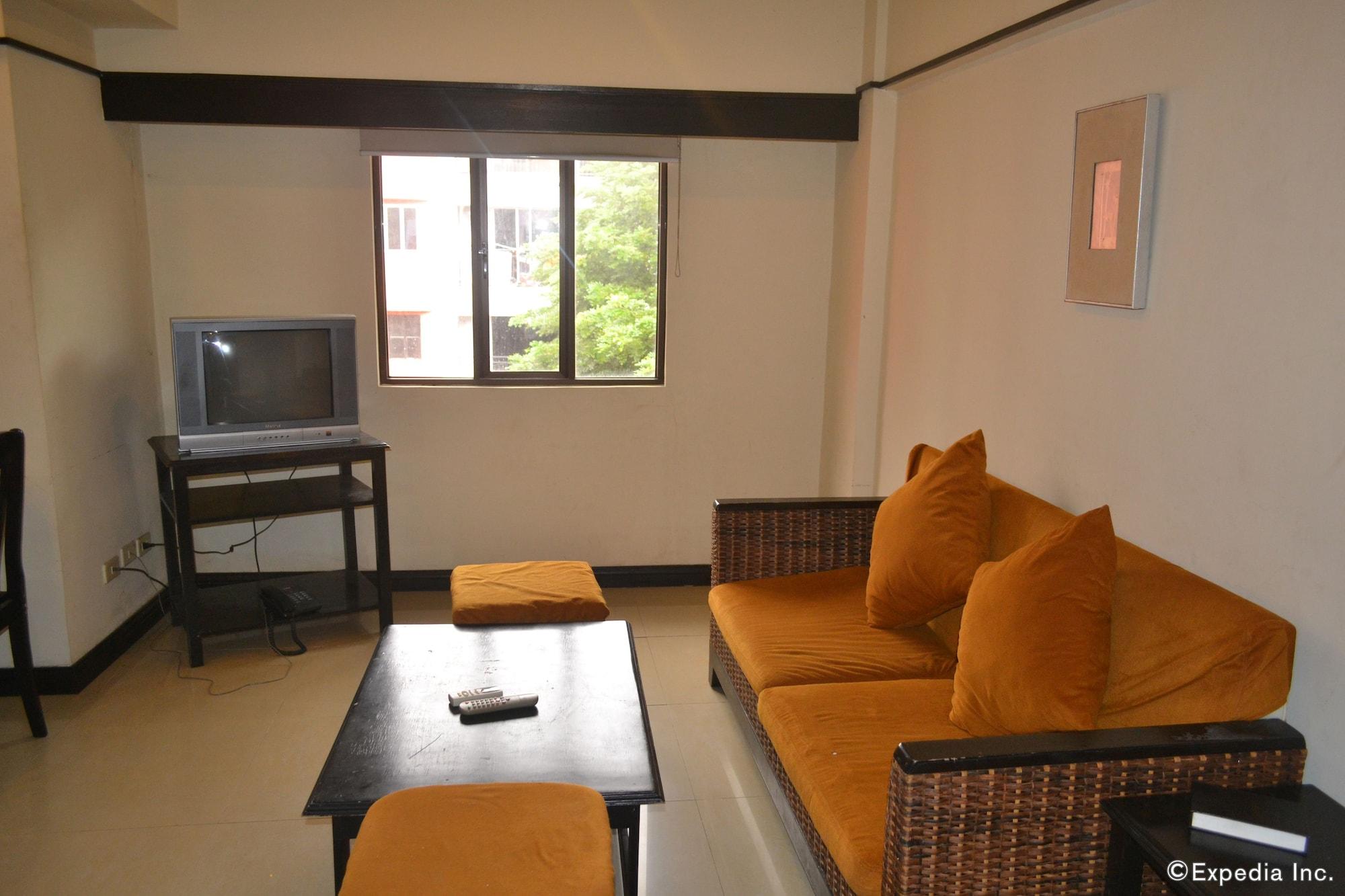 Lancaster Hotel Cebu 막탄 외부 사진