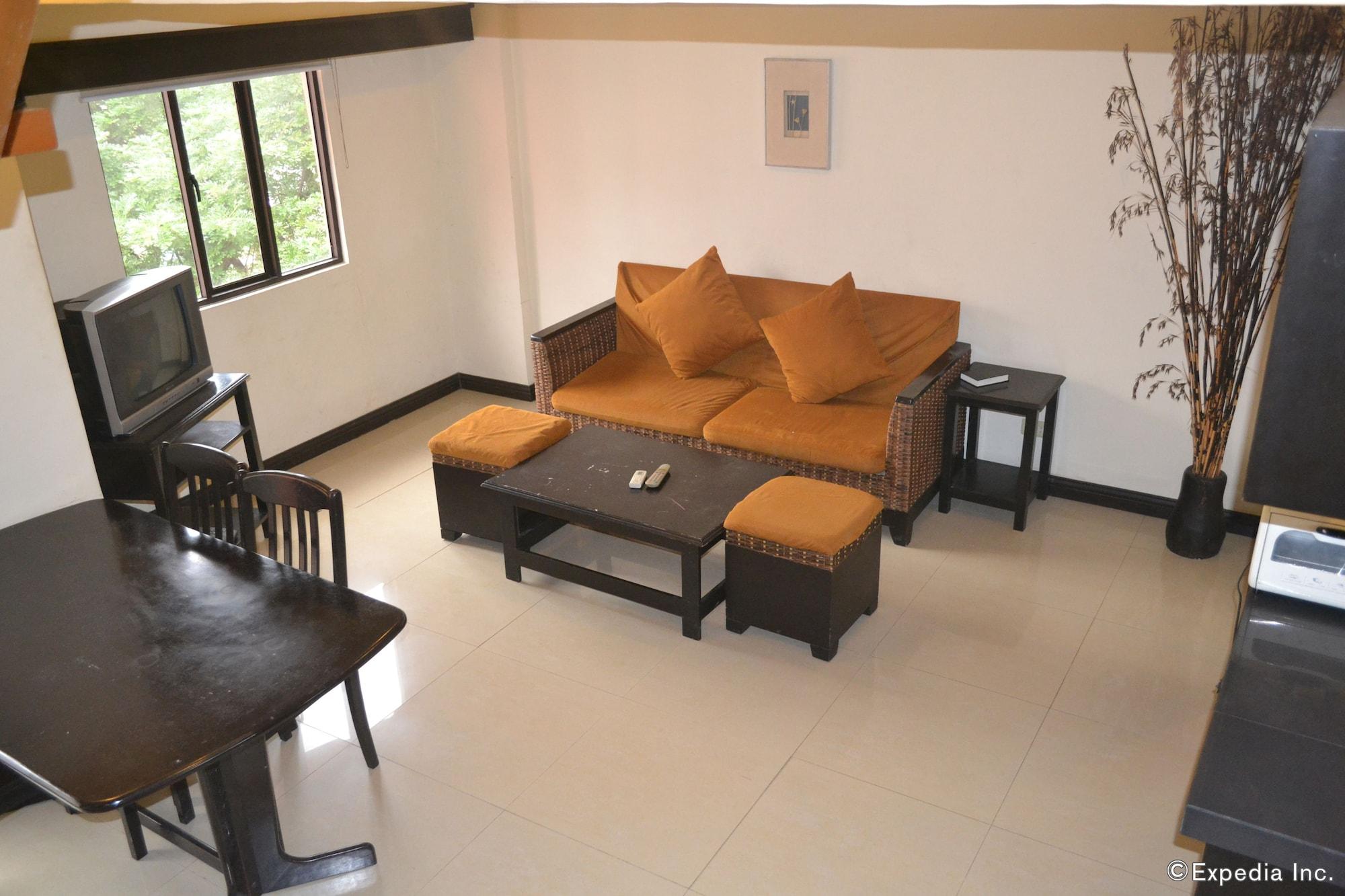 Lancaster Hotel Cebu 막탄 외부 사진