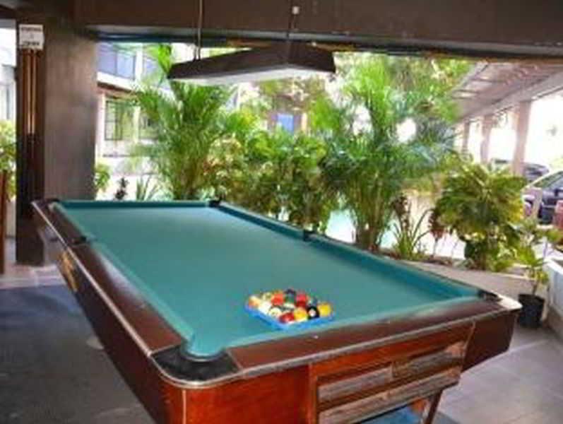 Lancaster Hotel Cebu 막탄 외부 사진
