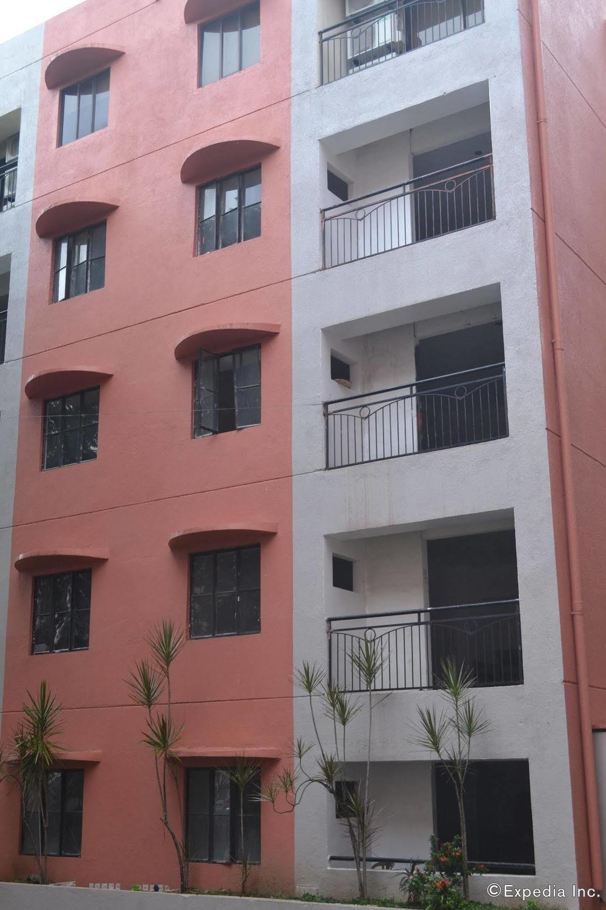 Lancaster Hotel Cebu 막탄 외부 사진
