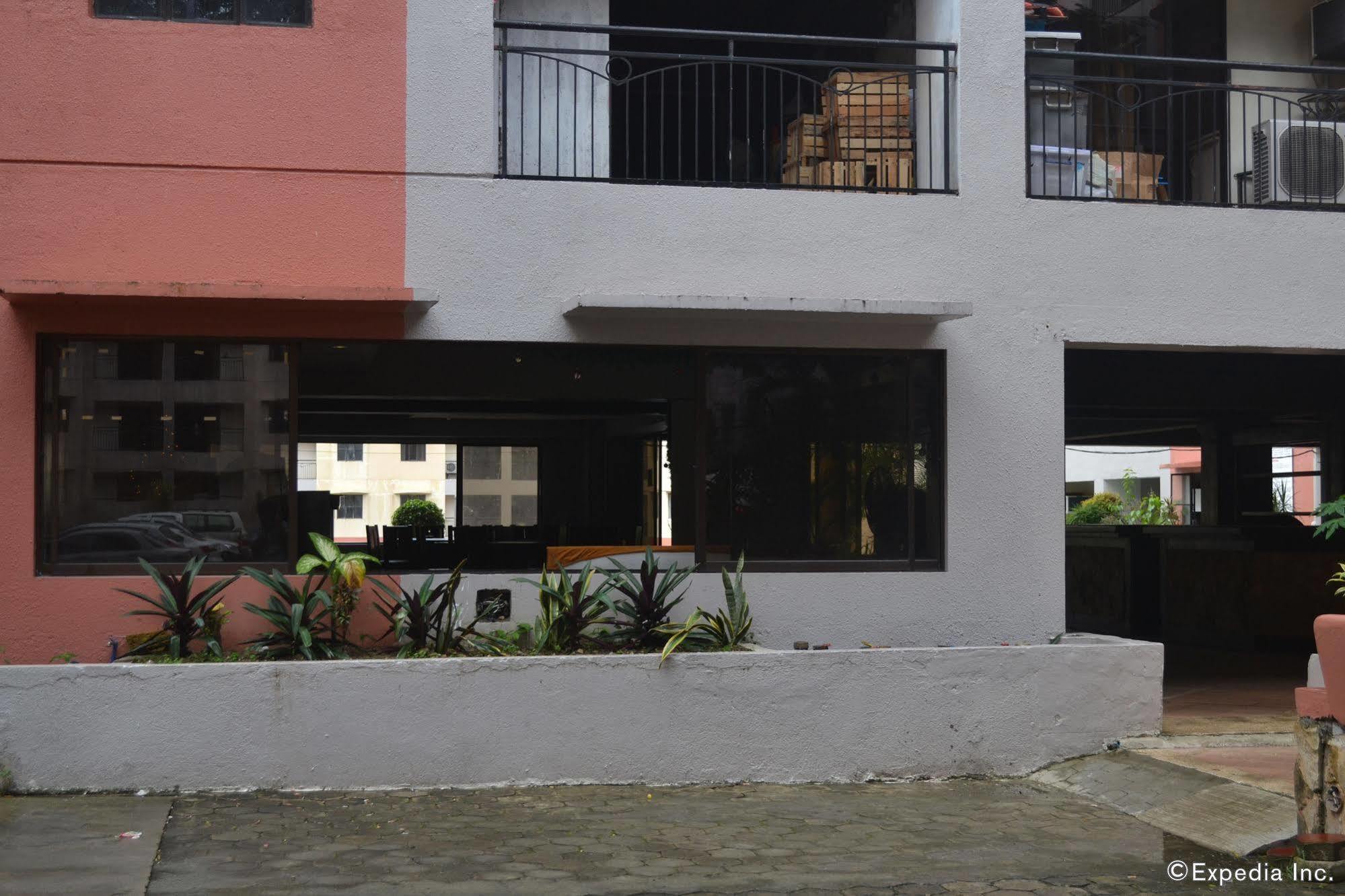 Lancaster Hotel Cebu 막탄 외부 사진