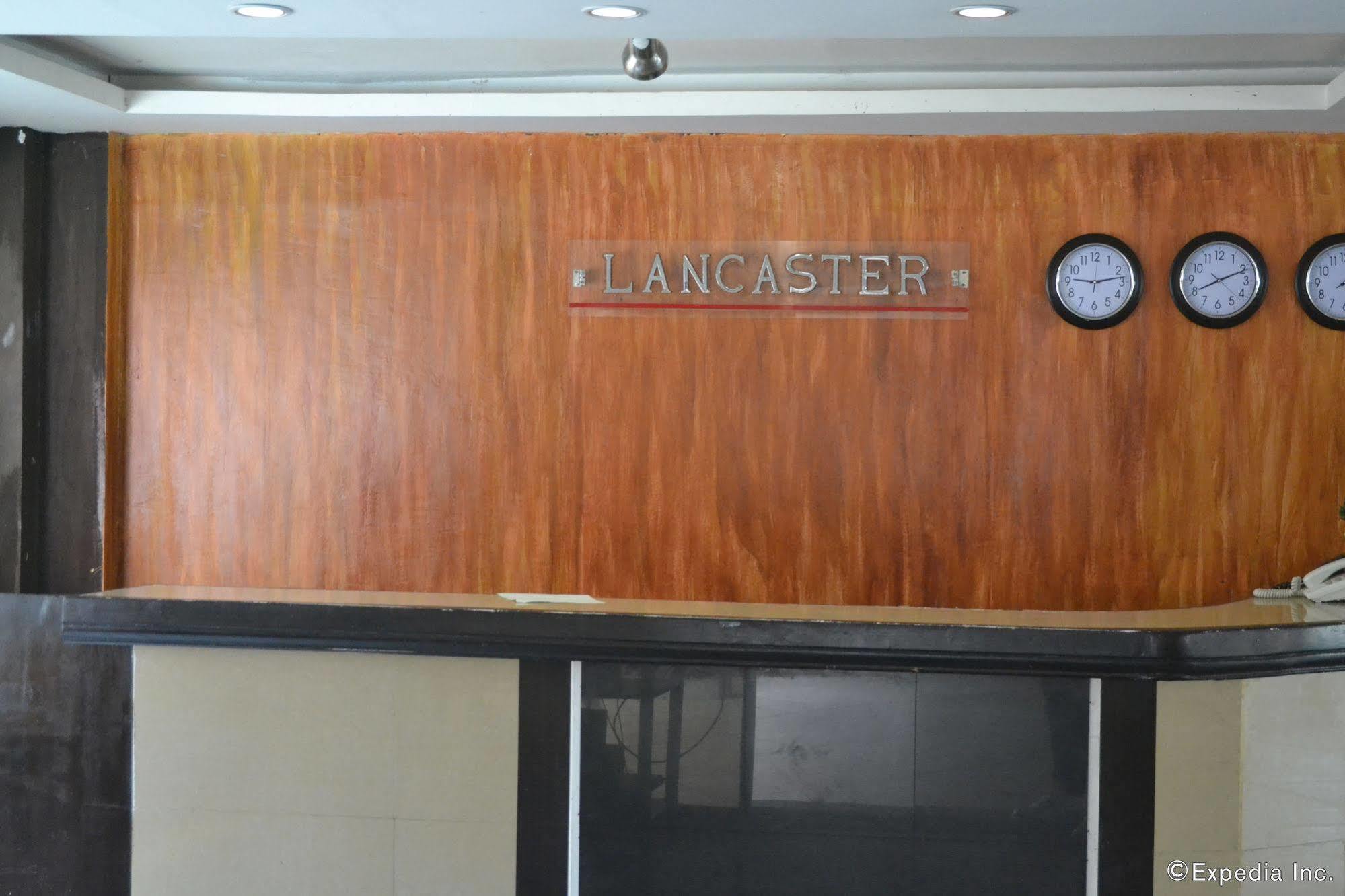 Lancaster Hotel Cebu 막탄 외부 사진